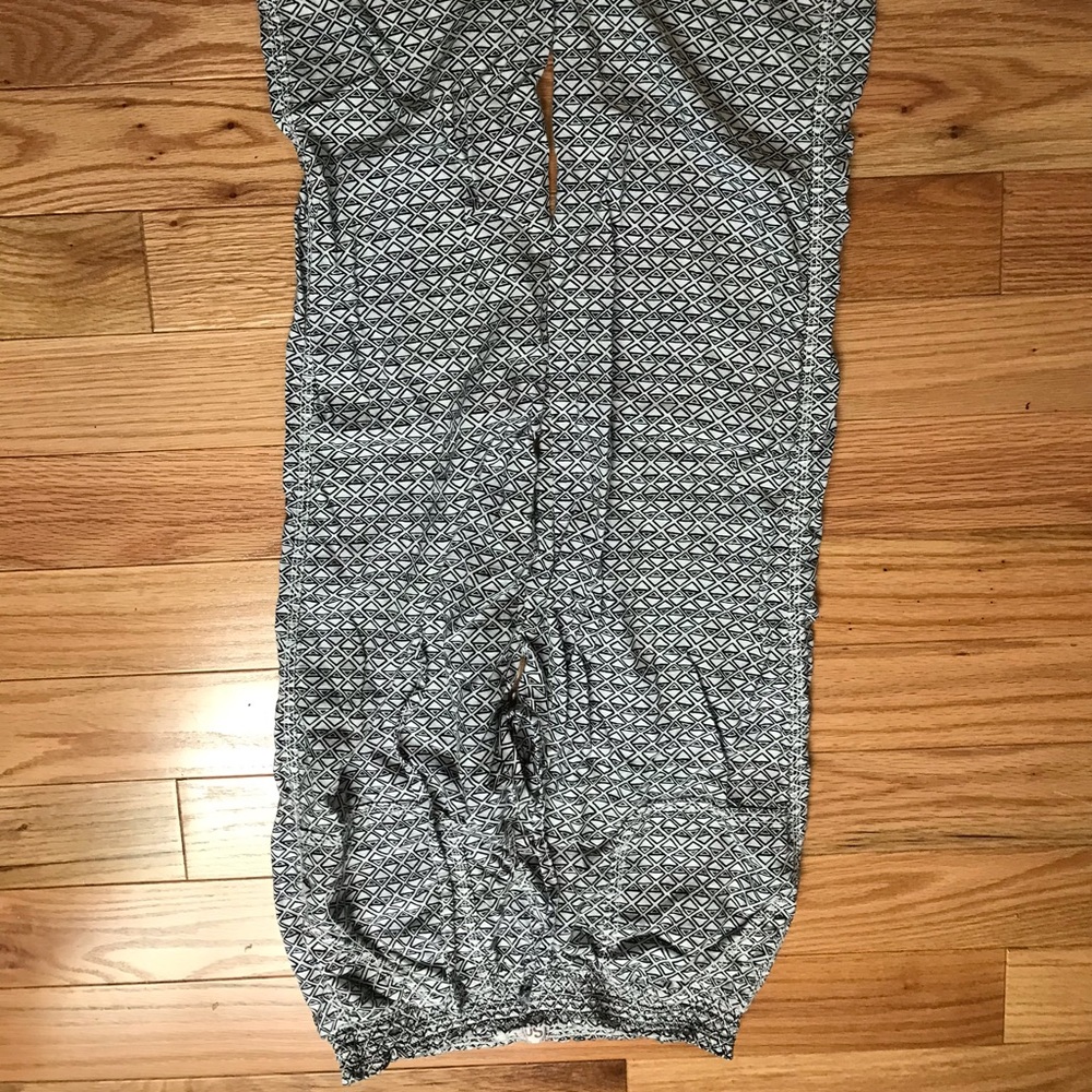 Black and white pants